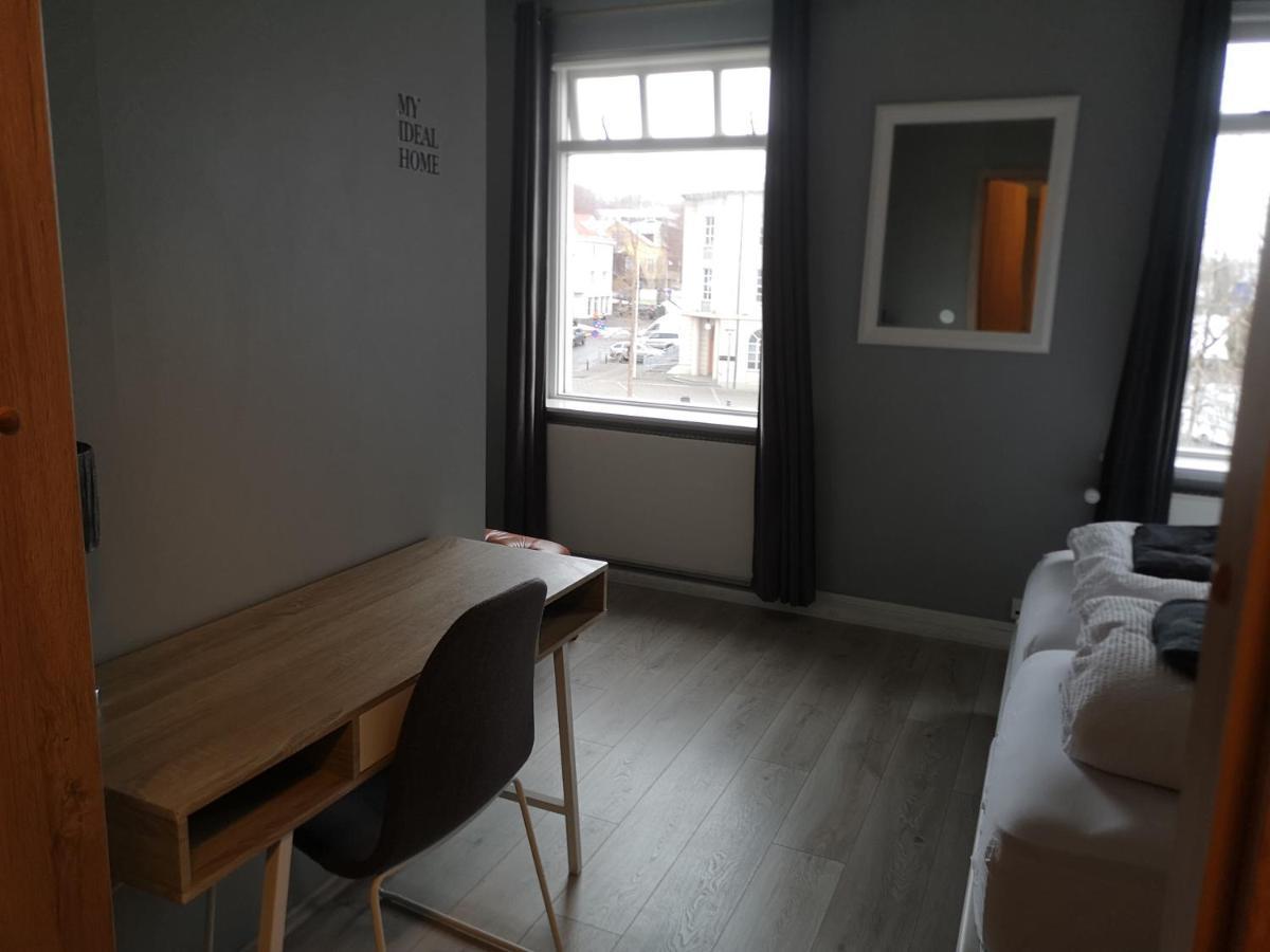 Acco Town Square Apartments Акурейрі Екстер'єр фото