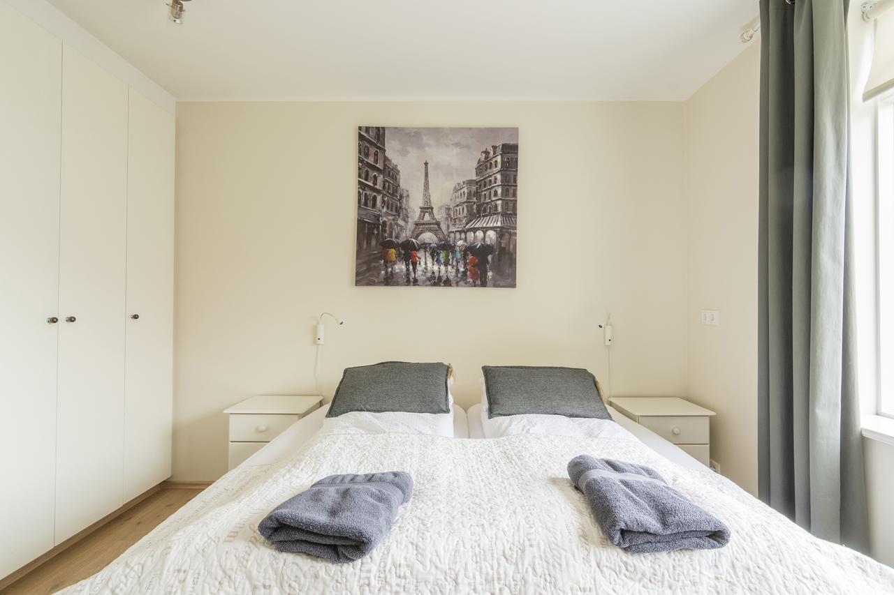 Acco Town Square Apartments Акурейрі Екстер'єр фото
