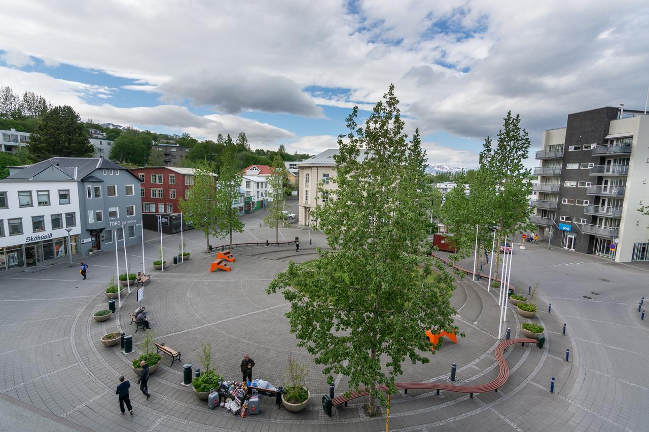 Acco Town Square Apartments Акурейрі Екстер'єр фото